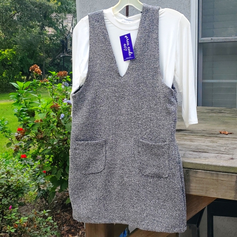 Cora 2 pocket Jumper